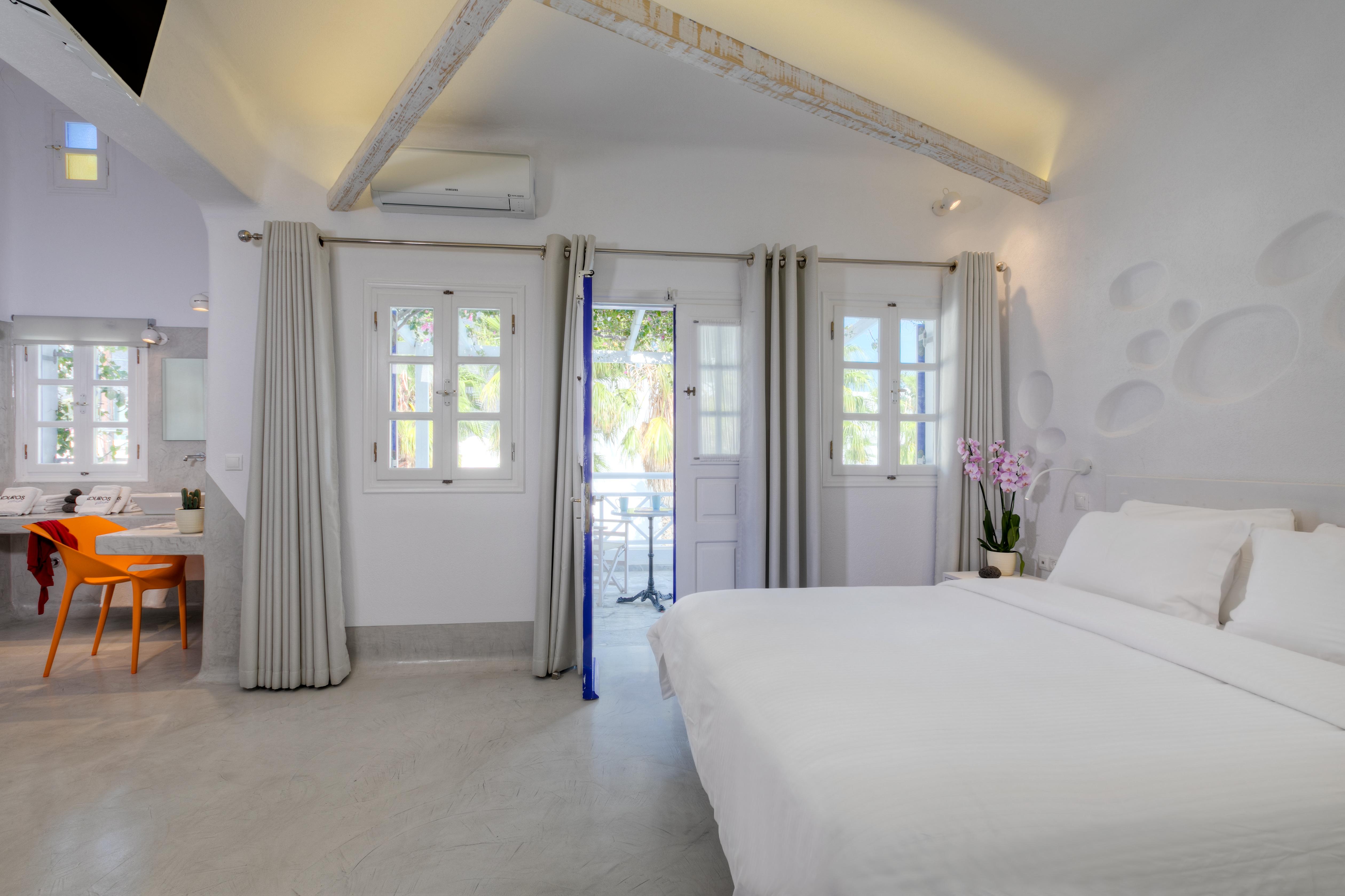 Kouros Village Hotel - Adults Only 佩里萨 外观 照片