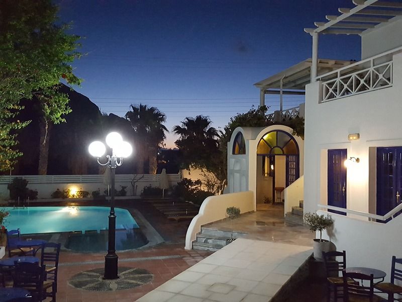 Kouros Village Hotel - Adults Only 佩里萨 外观 照片