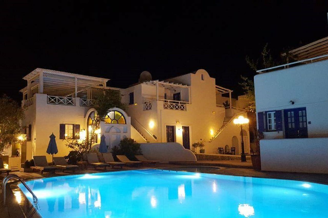 Kouros Village Hotel - Adults Only 佩里萨 外观 照片