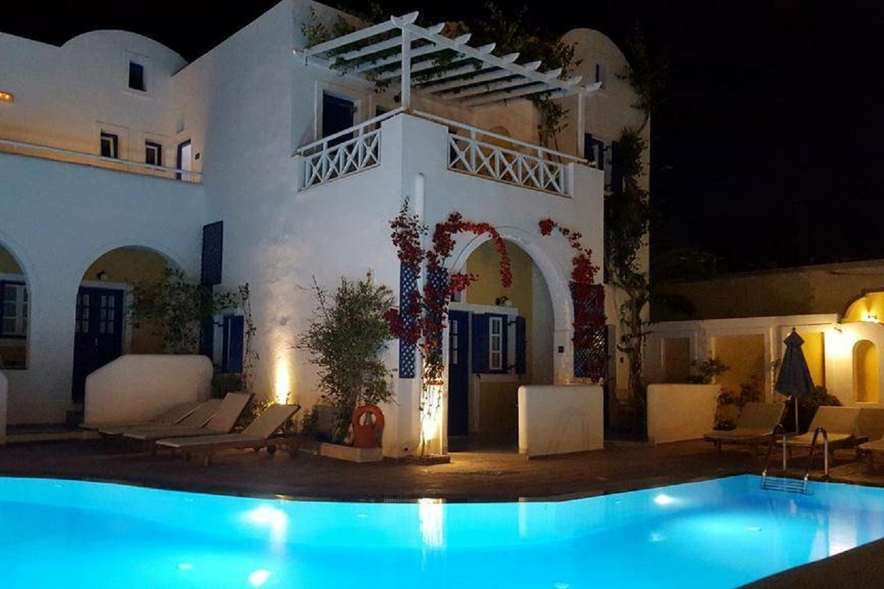Kouros Village Hotel - Adults Only 佩里萨 外观 照片